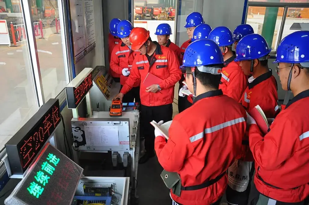 用战狼文化 打造停车服务新高地 用战狼文化 打造停车服务新高地