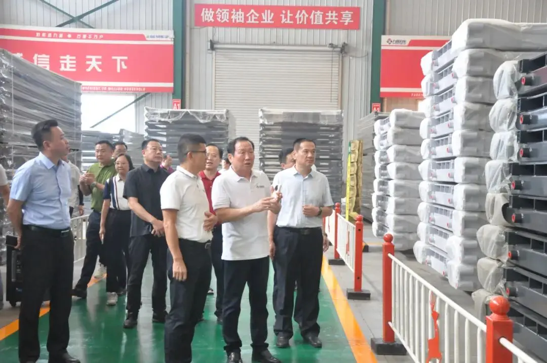 1690159369843576.jpg 3.jpg